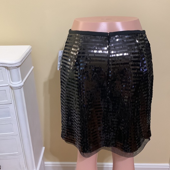 🔥NWT Worthington Sequin Mini Skirt. Super cute🔥 - Picture 3 of 4